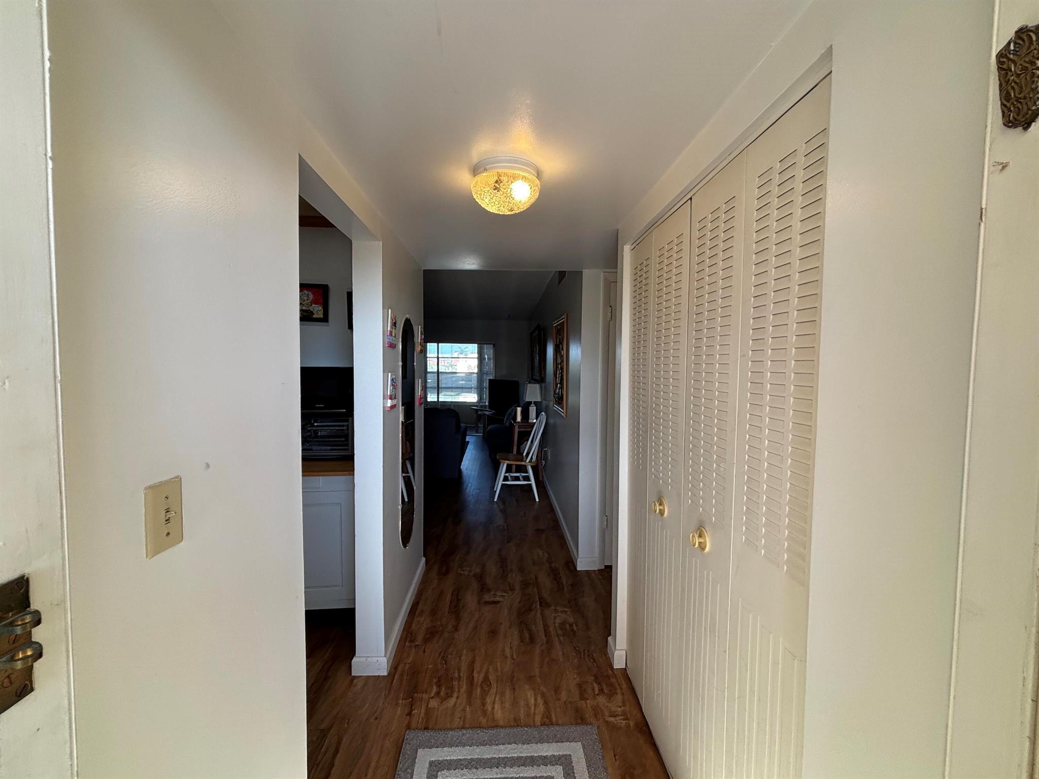 SUNRISE LAKES 19 CONDO - Residential