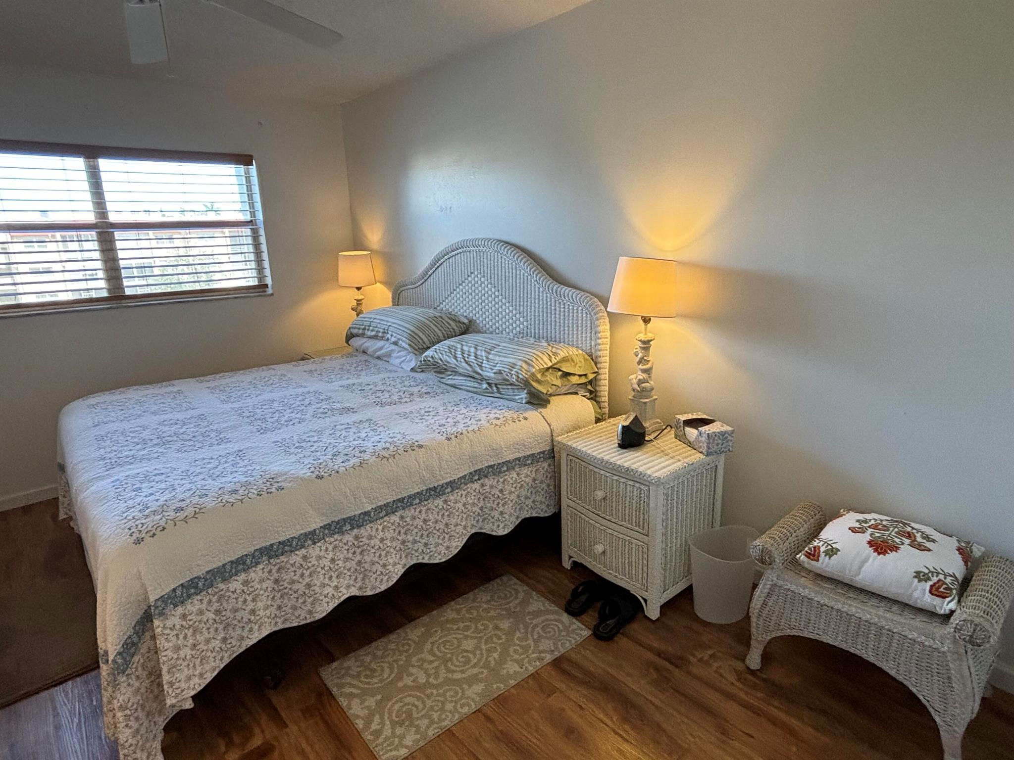 SUNRISE LAKES 19 CONDO - Residential