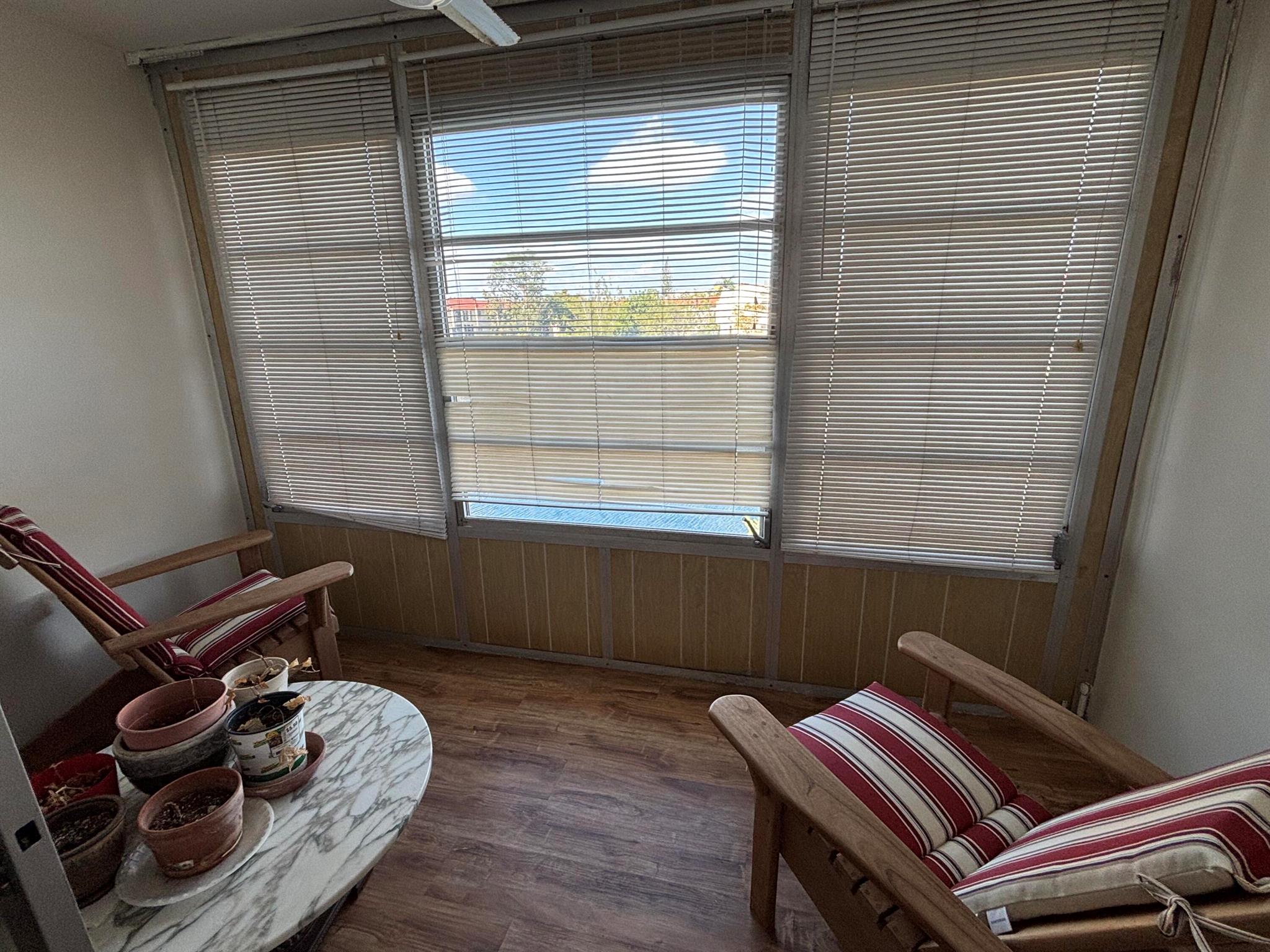 SUNRISE LAKES 19 CONDO - Residential