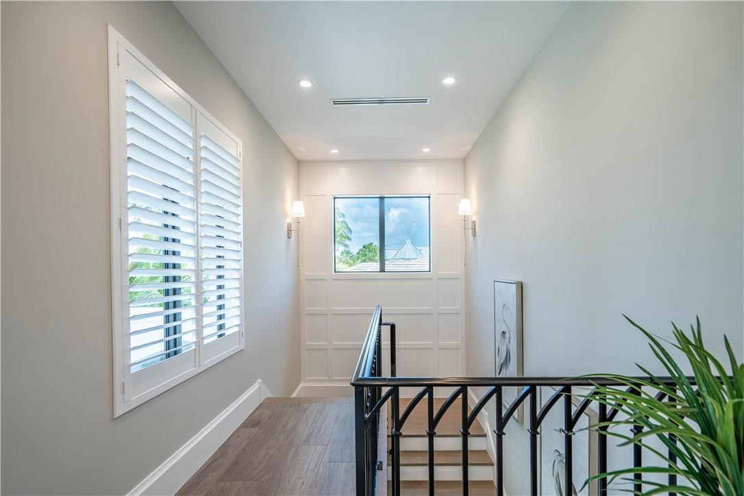 Hillsboro Isles 29-4 B - Residential