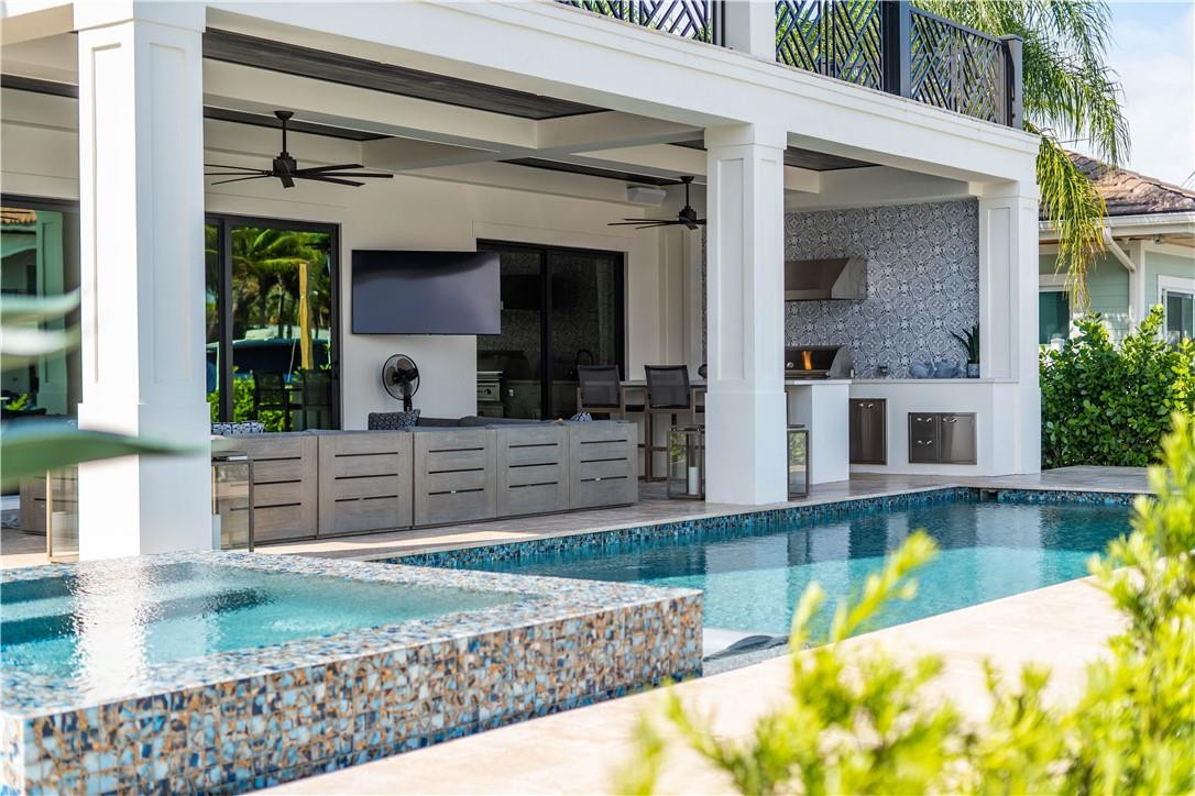 Hillsboro Isles 29-4 B - Residential