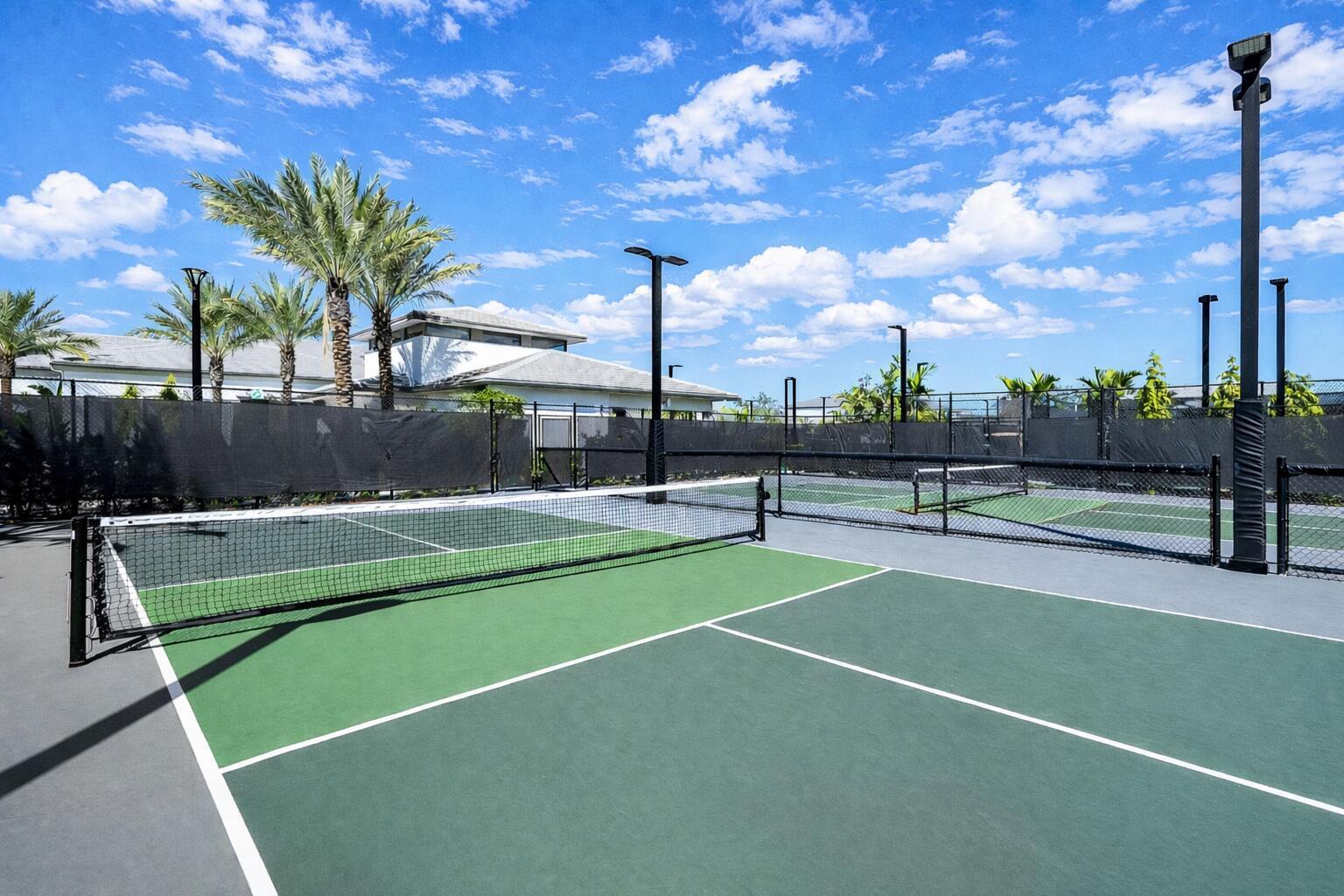 BOCA RATON GOLF COURSE PUD - Residential Lease