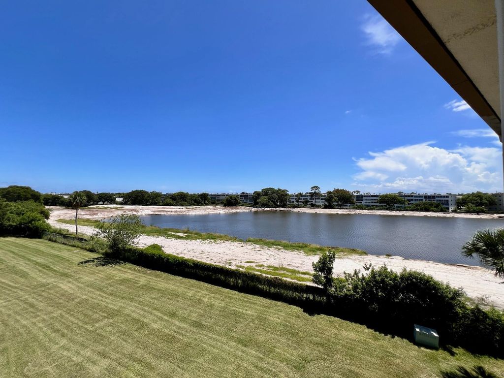 Photo of 414 Greenbrier B, West Palm Beach, FL 33417 (MLS # R11117353)