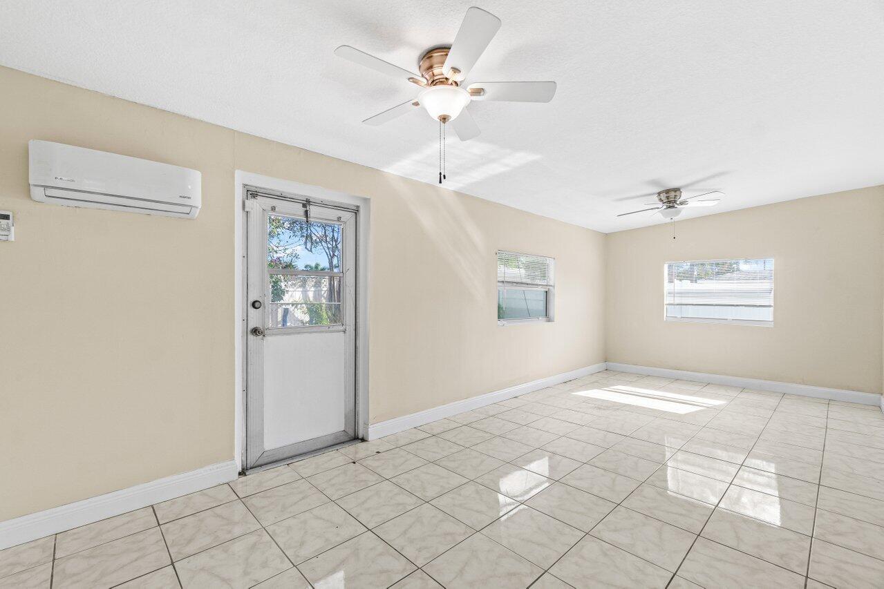 WEST BOYNTON 2B - Residential Lease