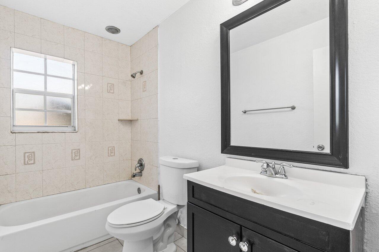 WEST BOYNTON 2B - Residential Lease