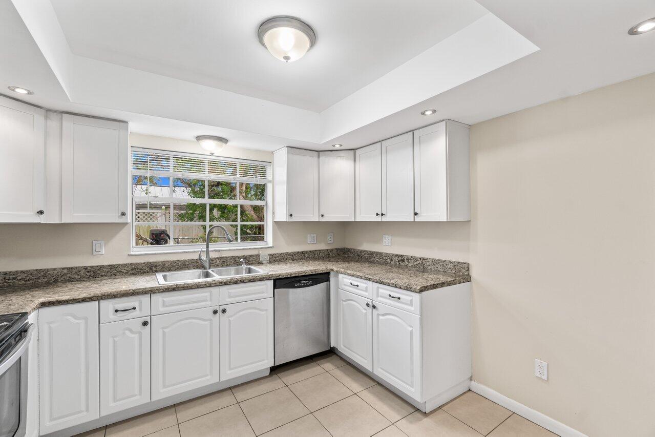 WEST BOYNTON 2B - Residential Lease