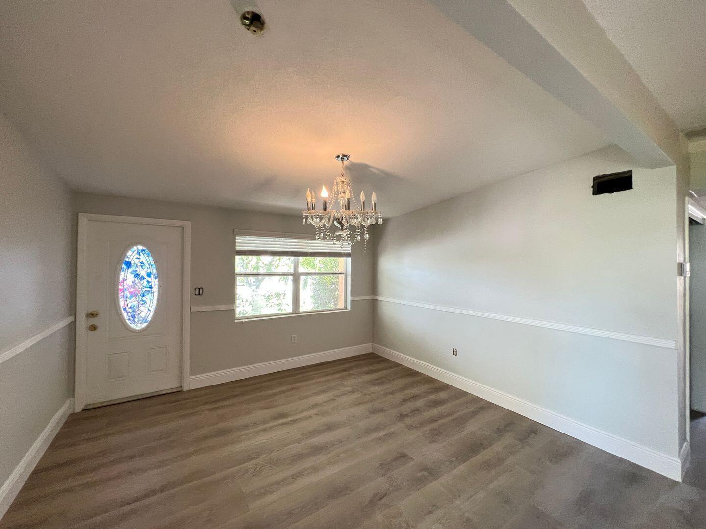 SEMINOLE MANOR - Residential Lease