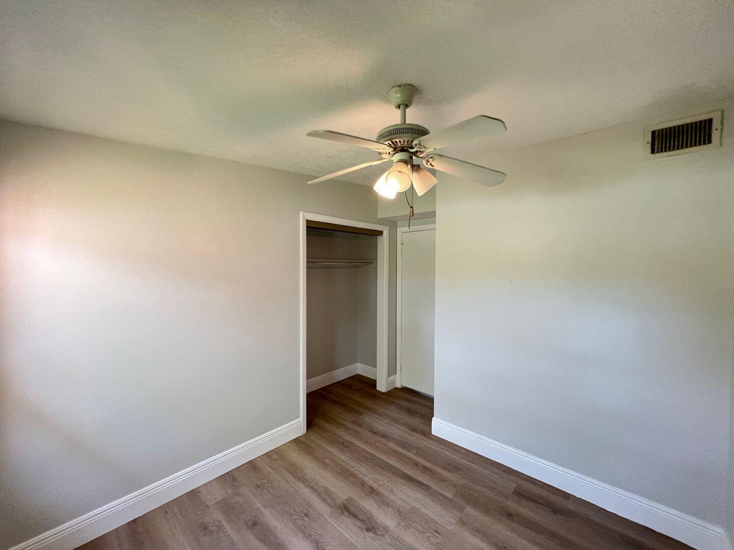 SEMINOLE MANOR - Residential Lease