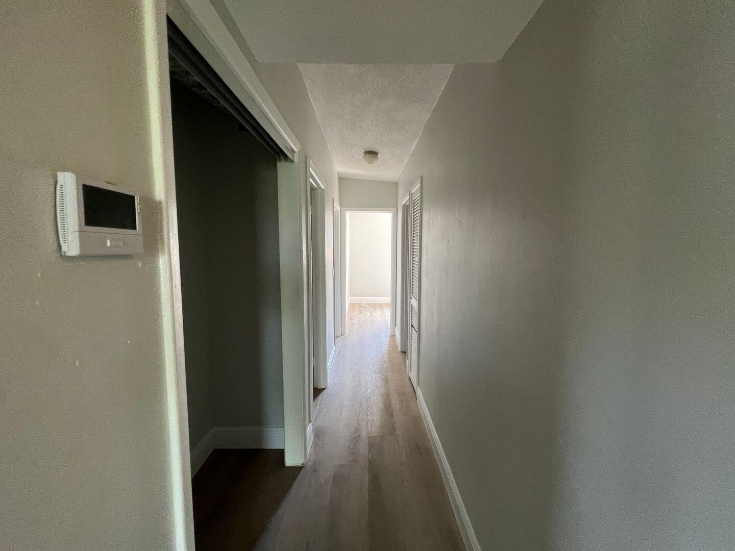 SEMINOLE MANOR - Residential Lease