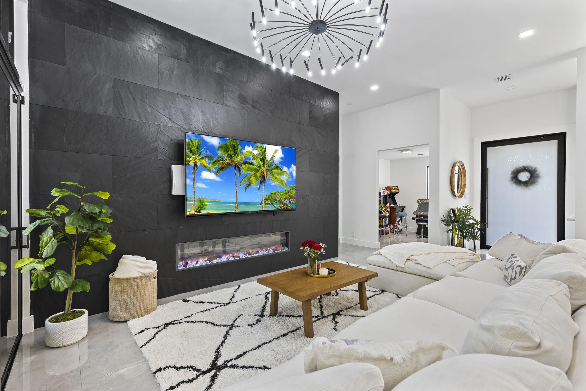 SUNSET LAKES PLAT TWO - Residential