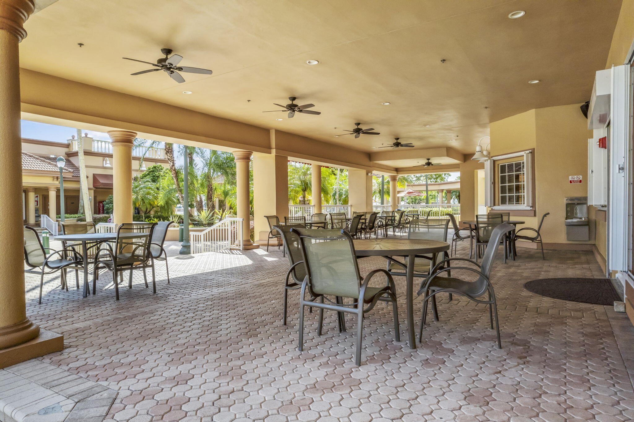 SUNSET LAKES PLAT TWO - Residential