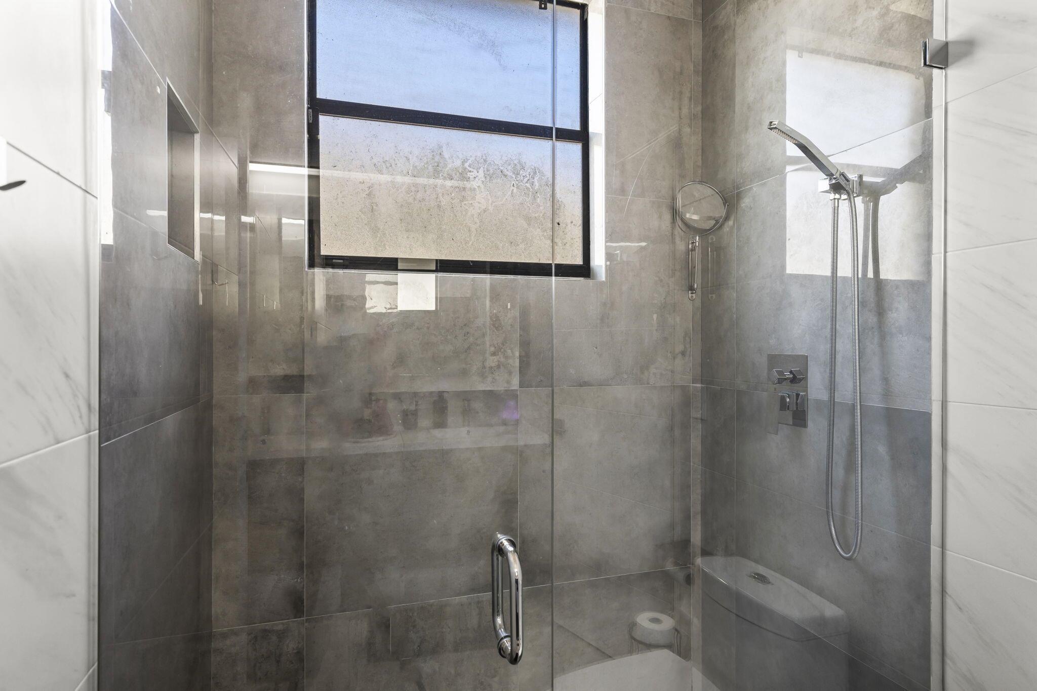 SUNSET LAKES PLAT TWO - Residential