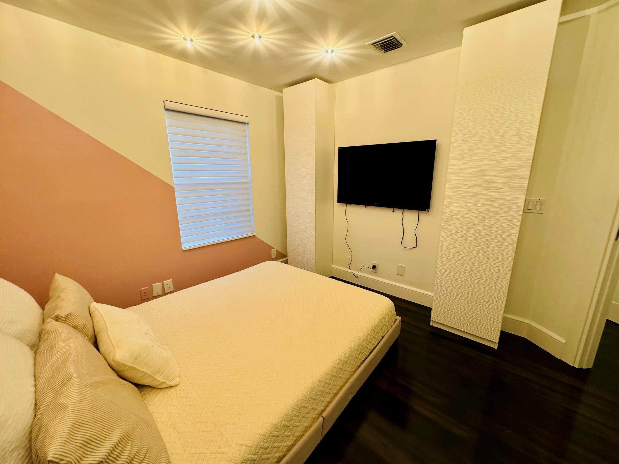 Plum Bay - Residential