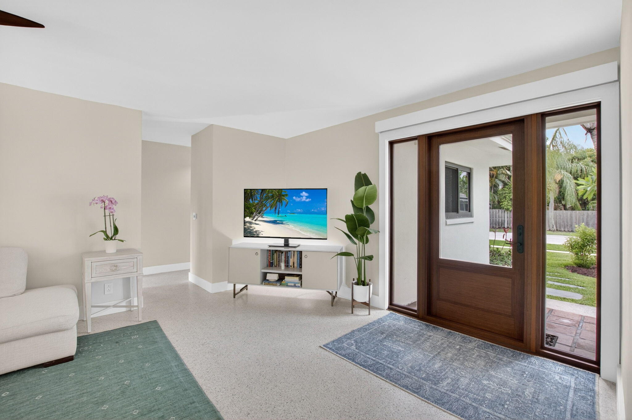 450 SW 12th Terrace