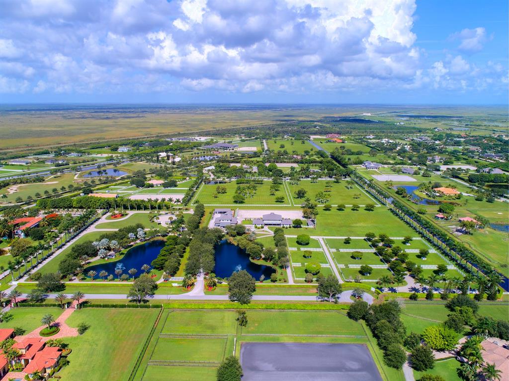 PALM BEACH POINT - Residential