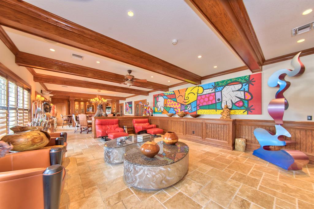 PALM BEACH POINT - Residential