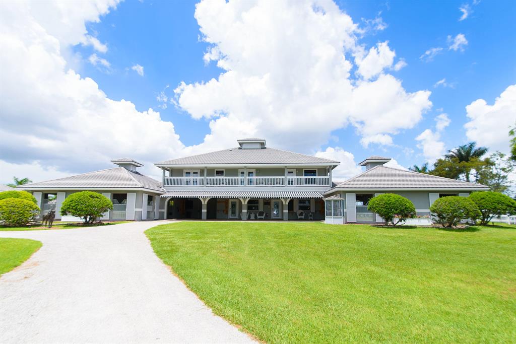 PALM BEACH POINT - Residential