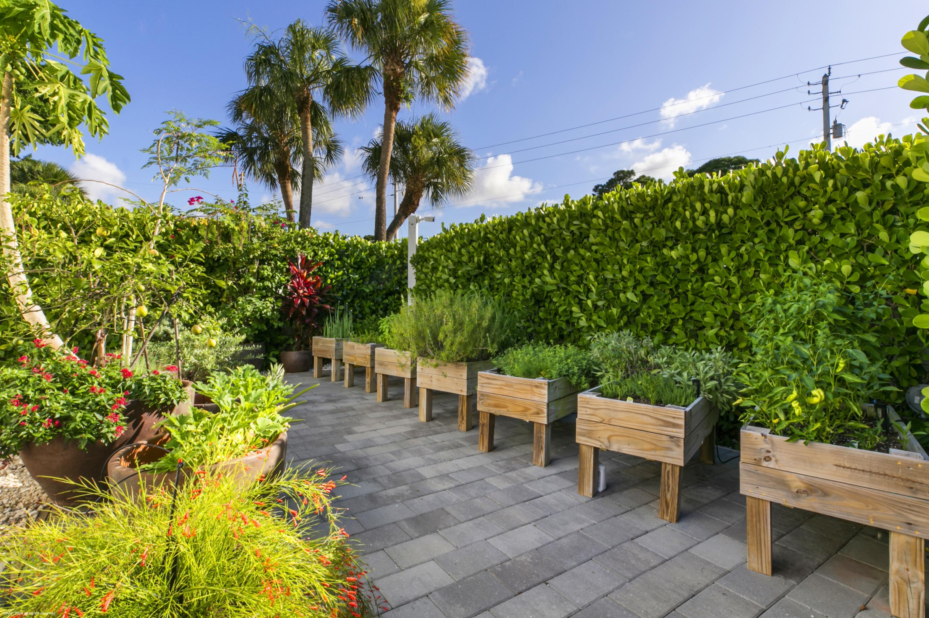 Palm Beach Gardens - Residential