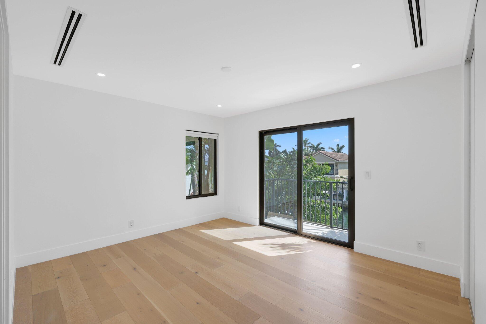 BLUE INLET - Residential