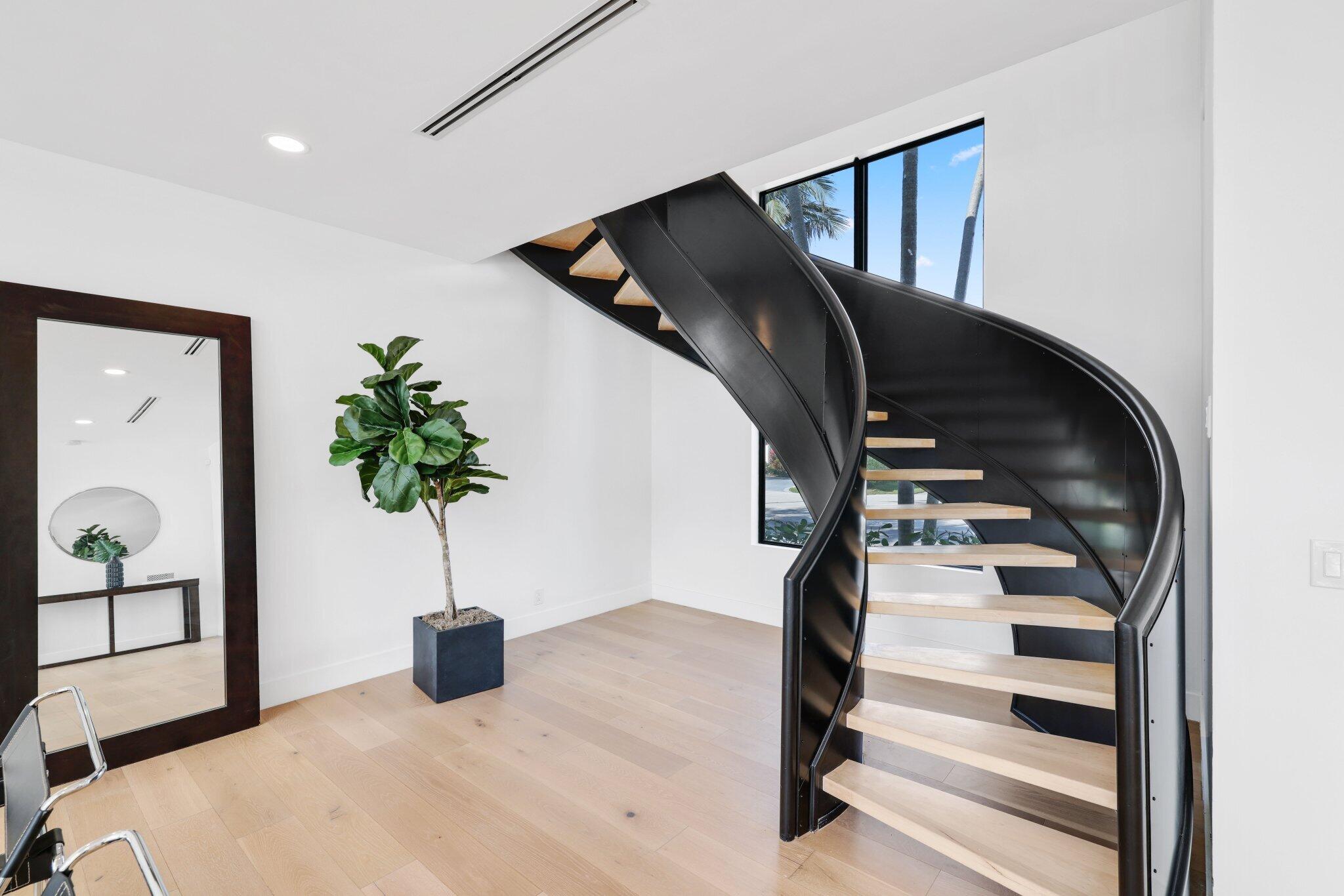 BLUE INLET - Residential