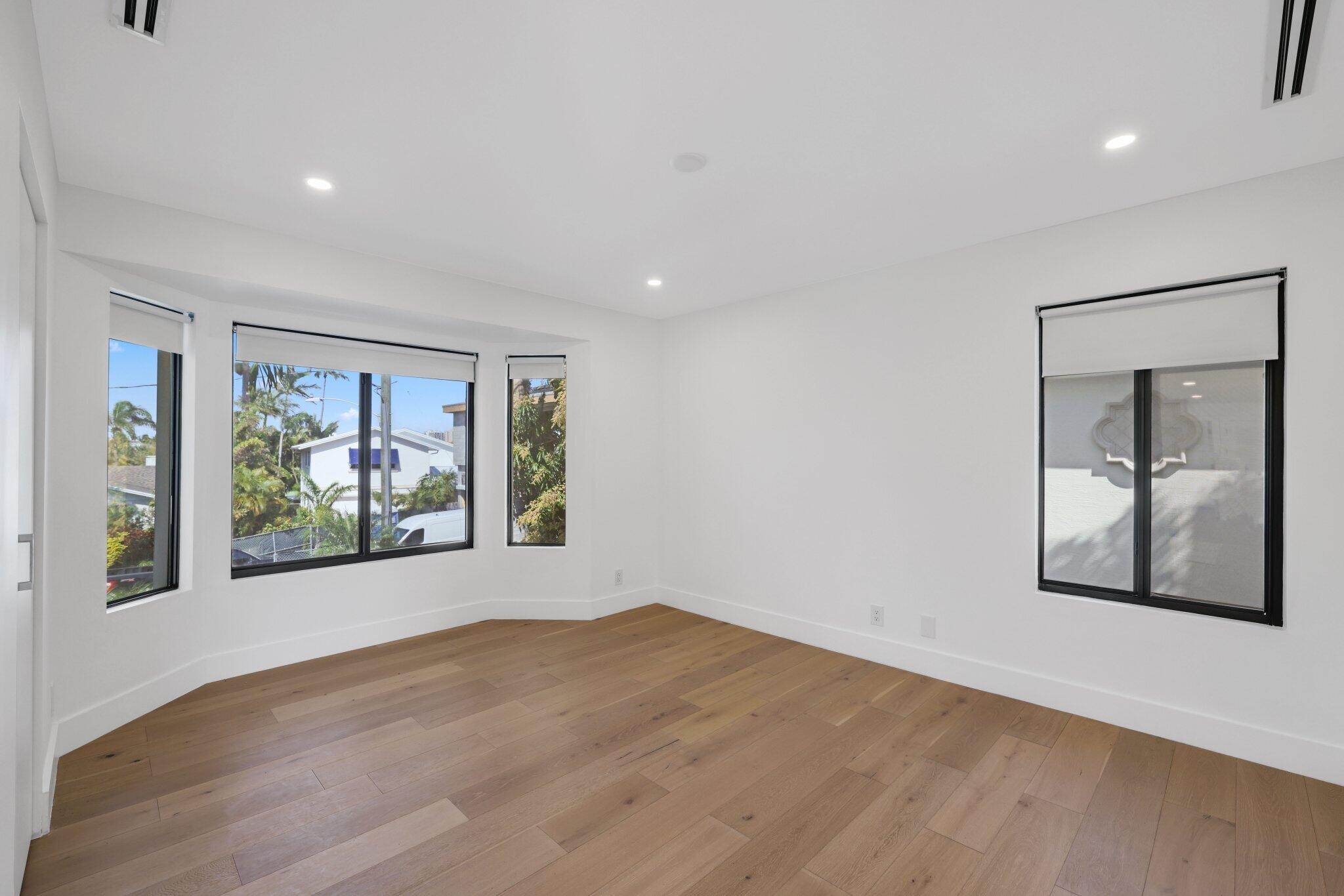 BLUE INLET - Residential