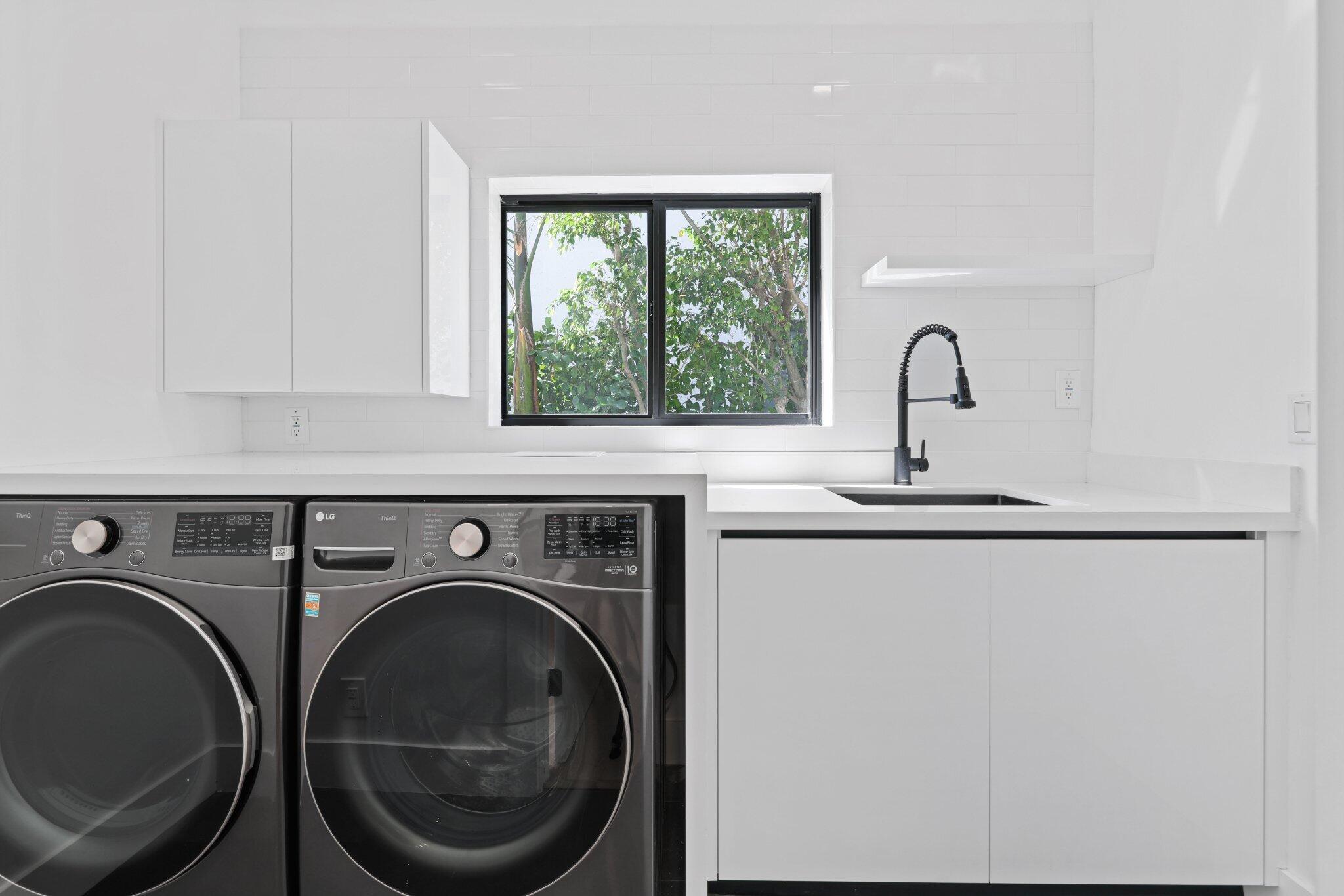 BLUE INLET - Residential