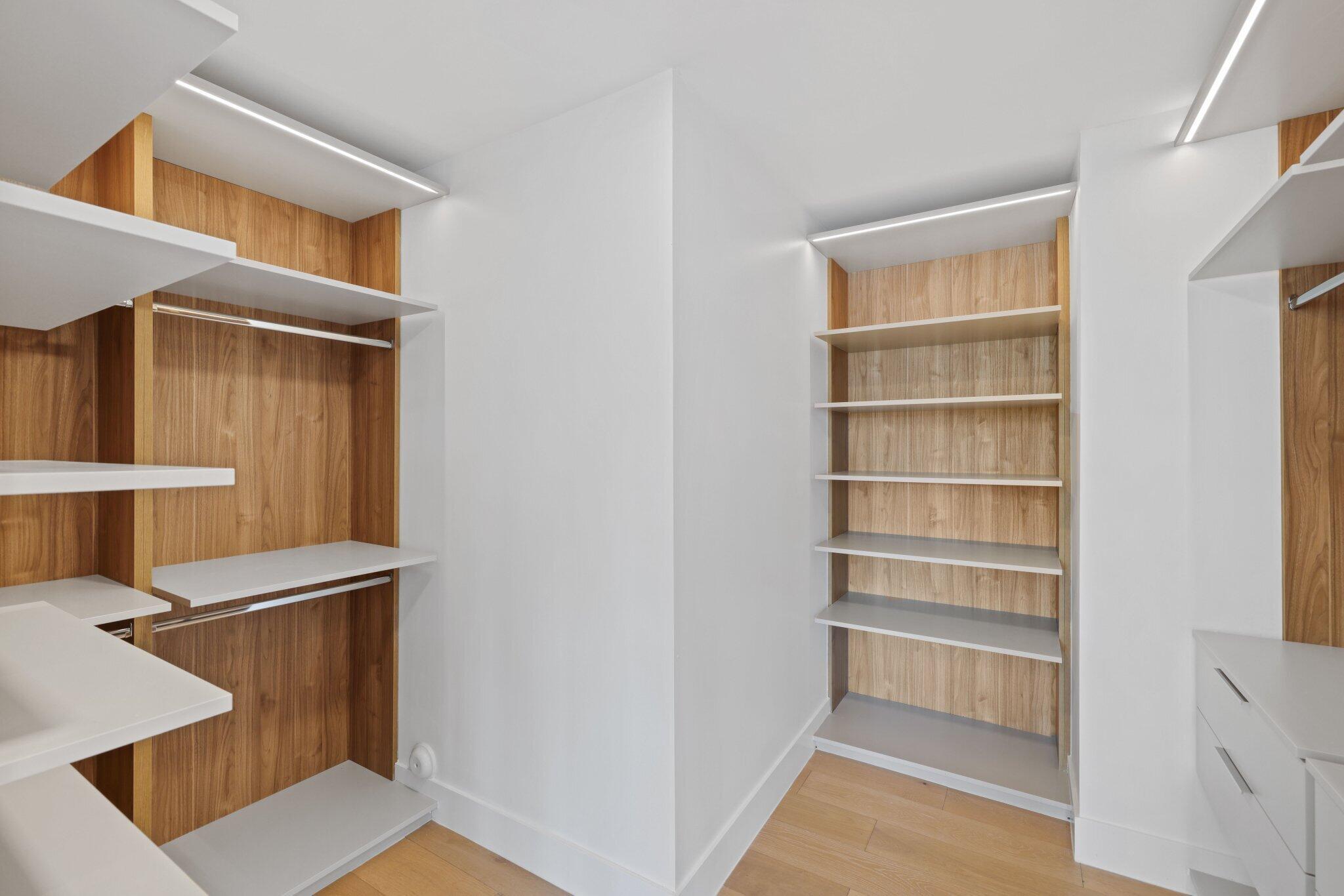 BLUE INLET - Residential