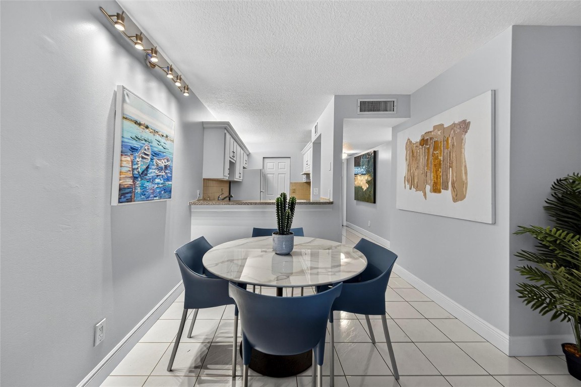 Middle River Homes Condo - Residential