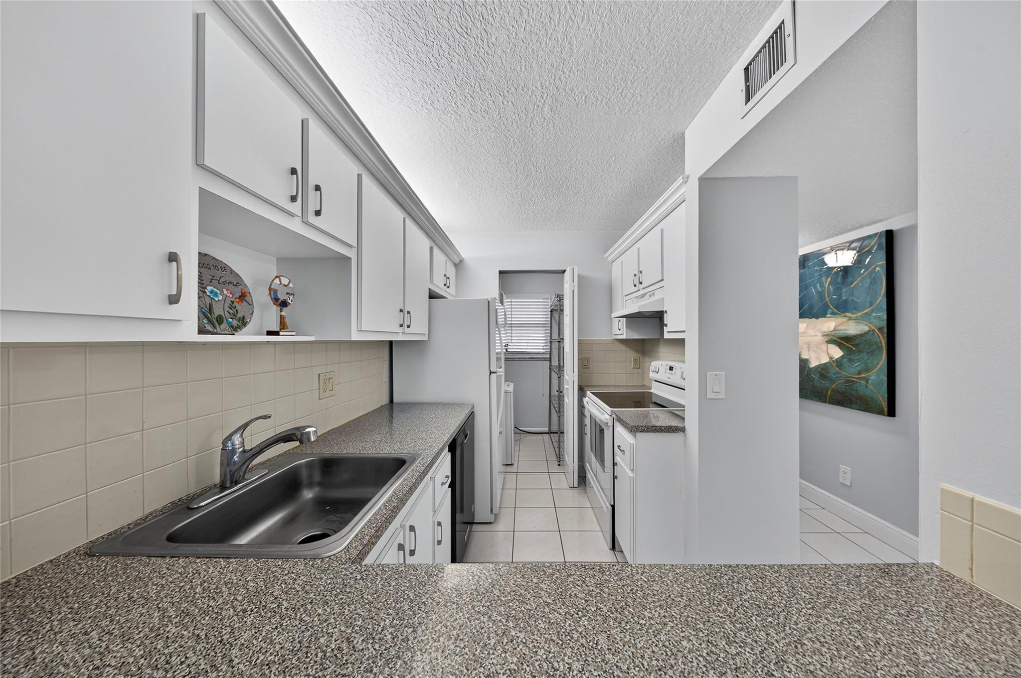 Middle River Homes Condo - Residential