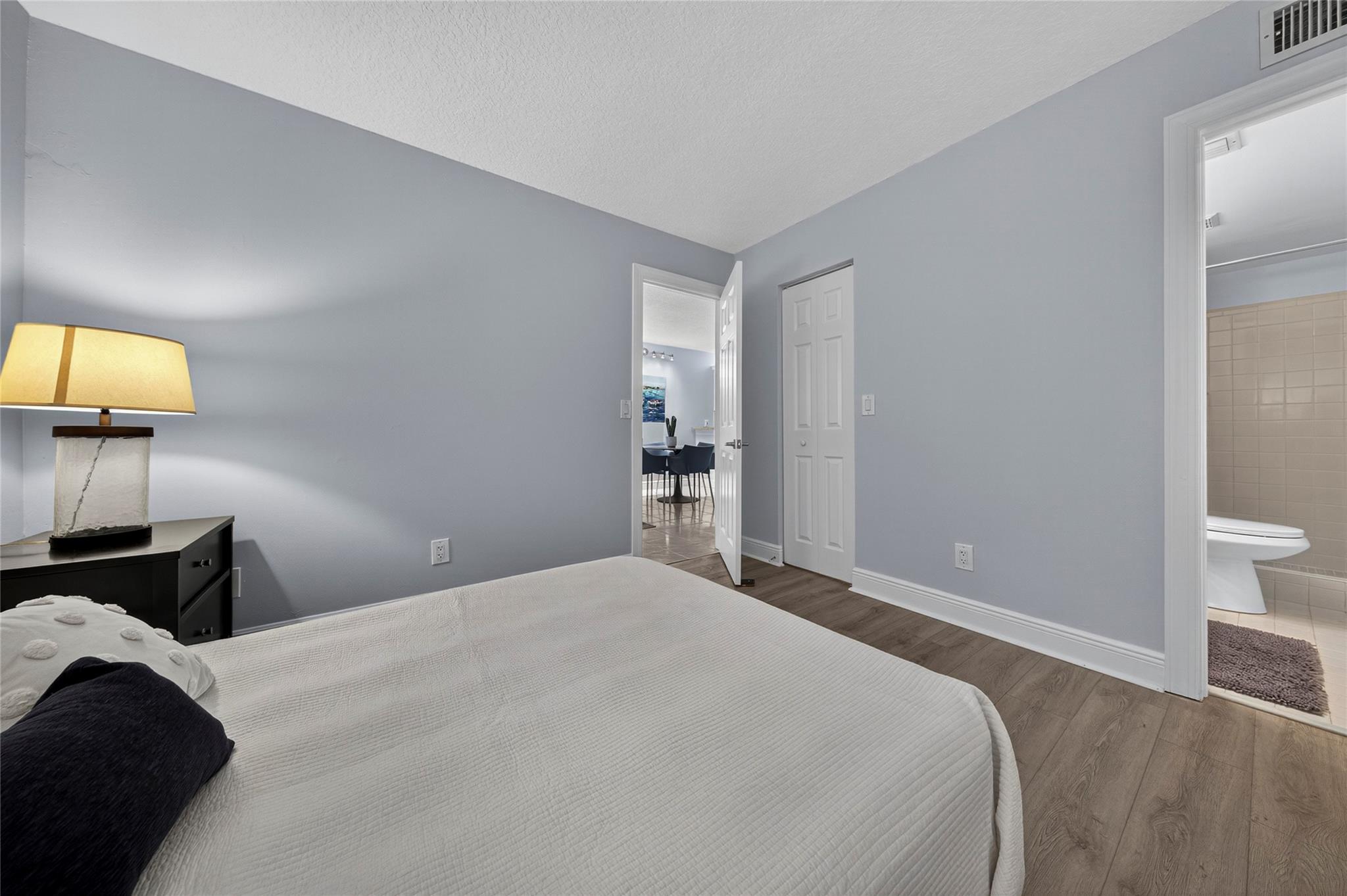 Middle River Homes Condo - Residential