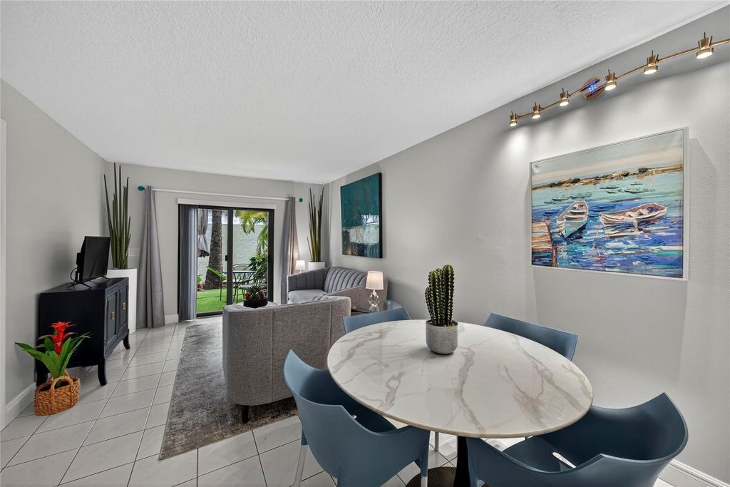 Photo of 2920 NE 8th Terrace #103, Oakland Park, FL 33334 (MLS # F10535660)