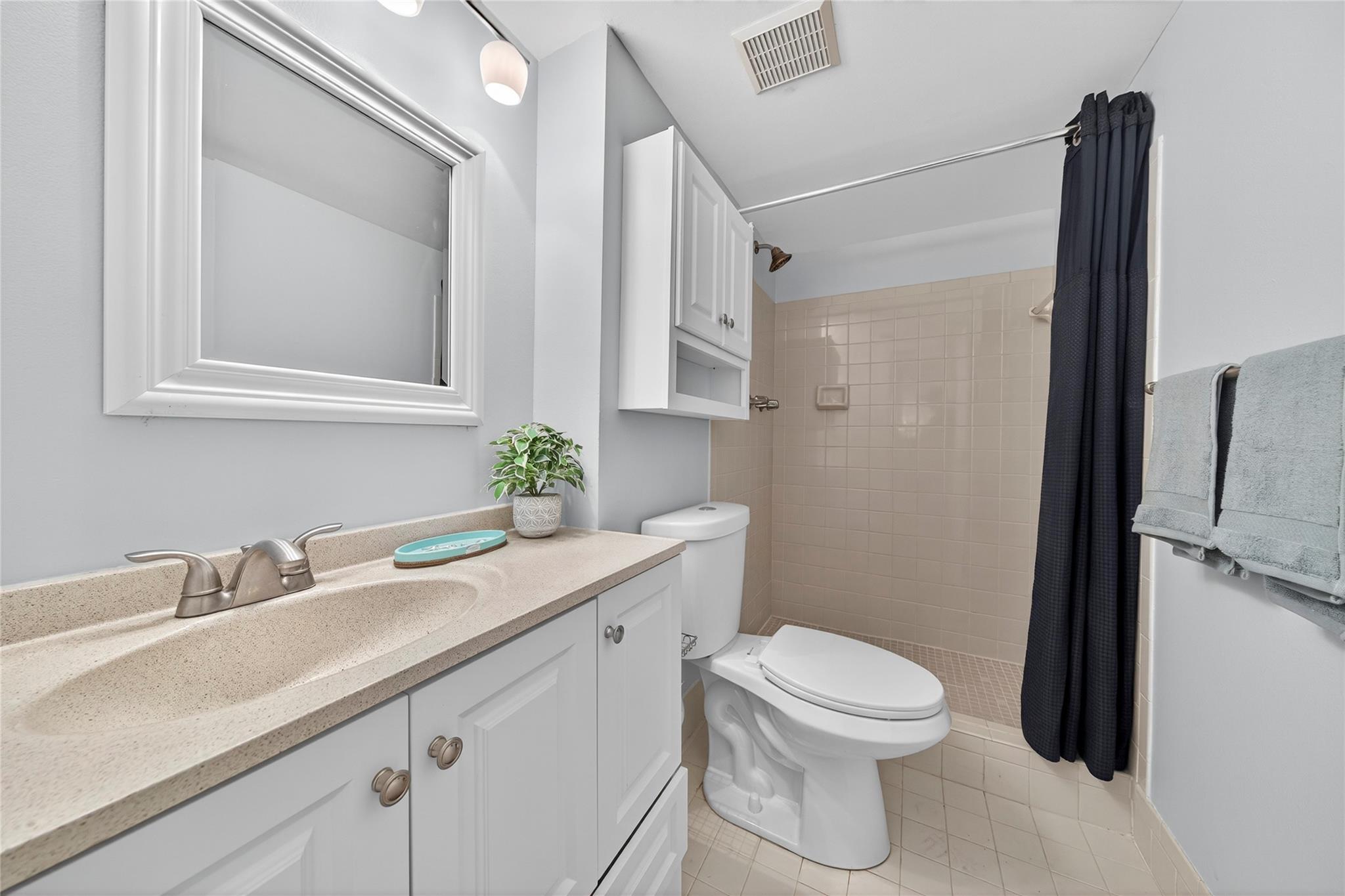 Middle River Homes Condo - Residential