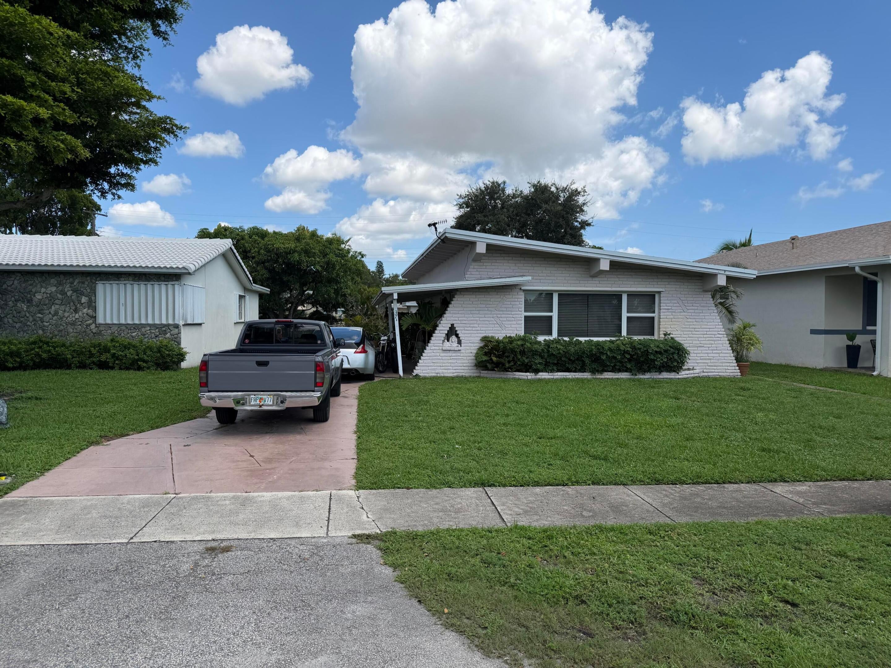 37 SE 14TH Street 12