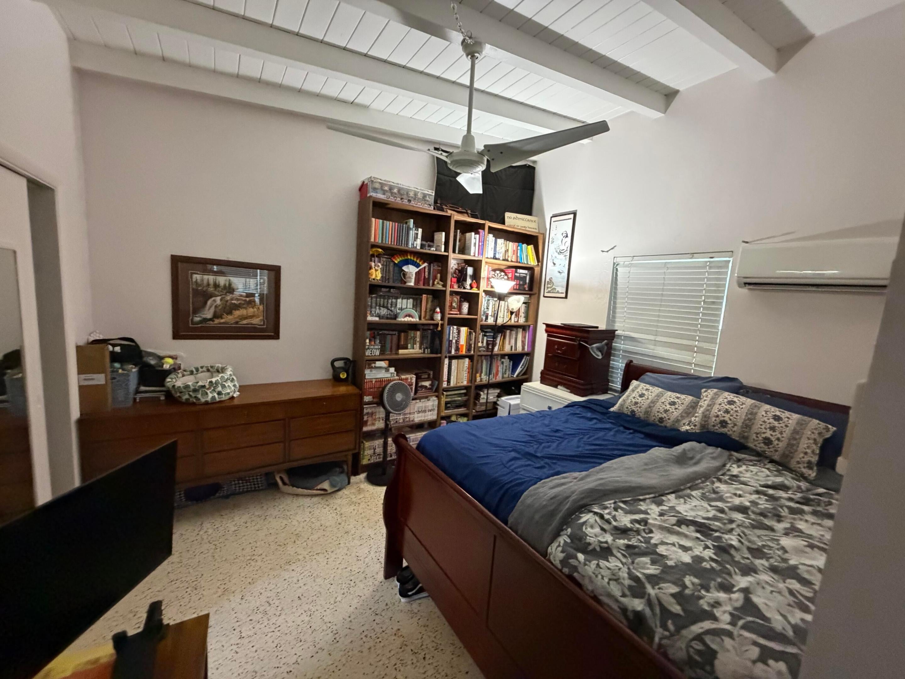 37 SE 14TH Street 12