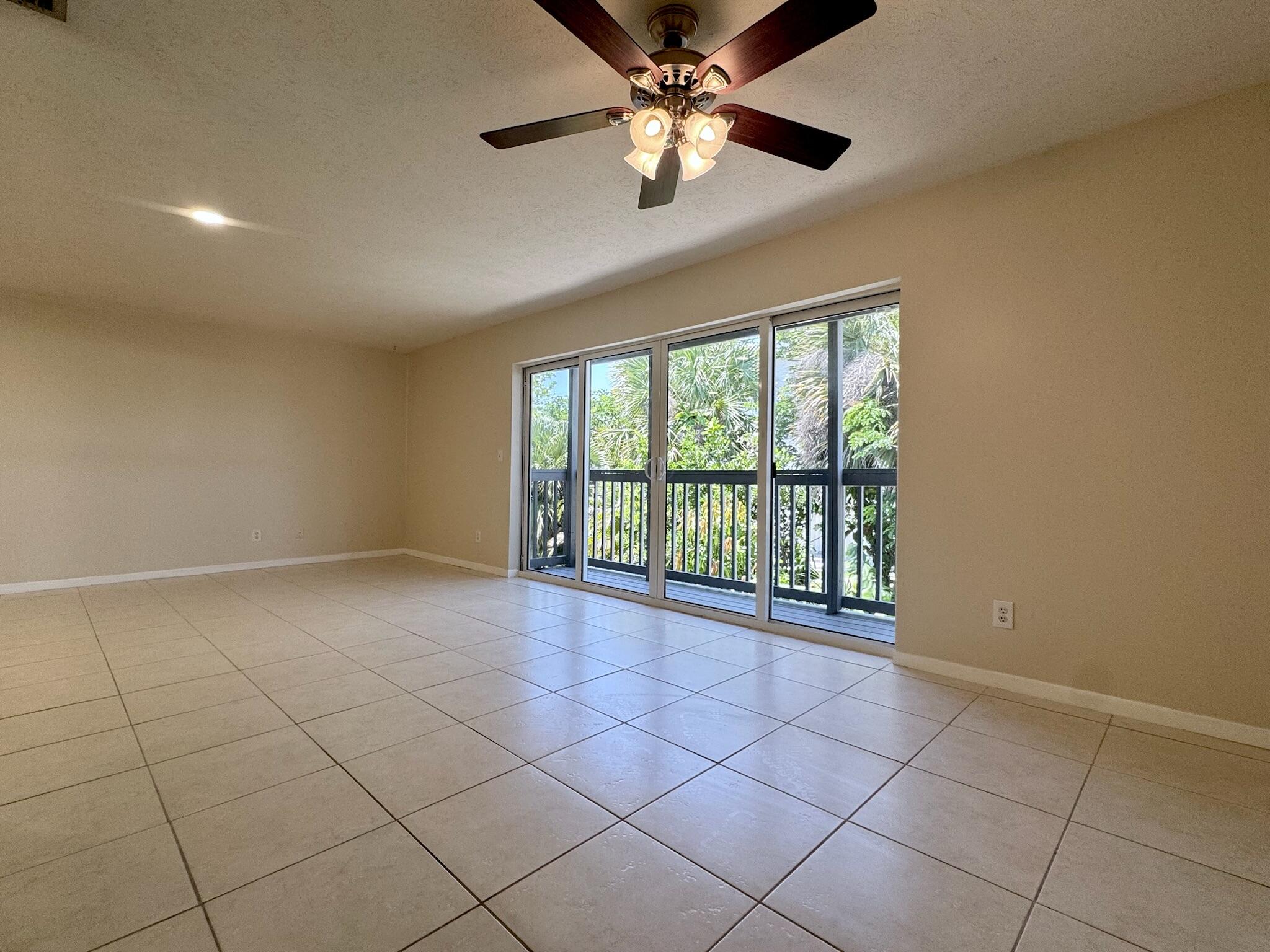 1180 Carlton Court 207