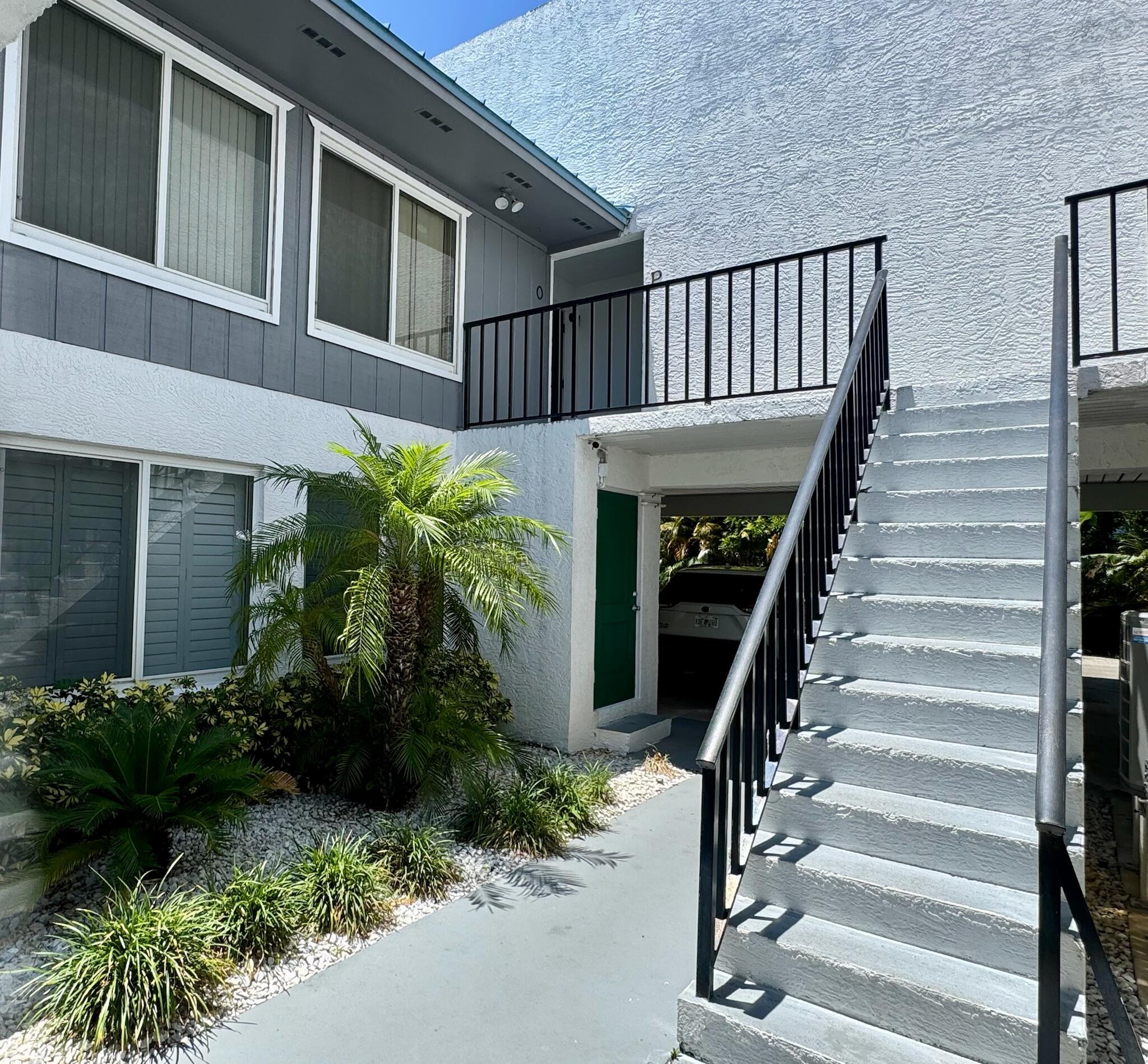 1180 Carlton Court 207