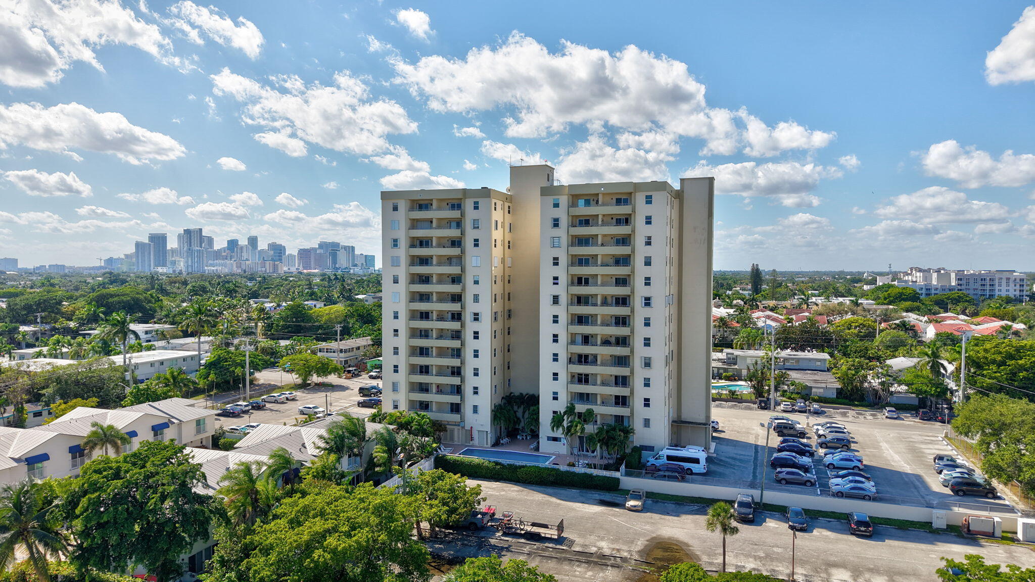 VICTORIA PARK TOWER CONDO - Residential Lease