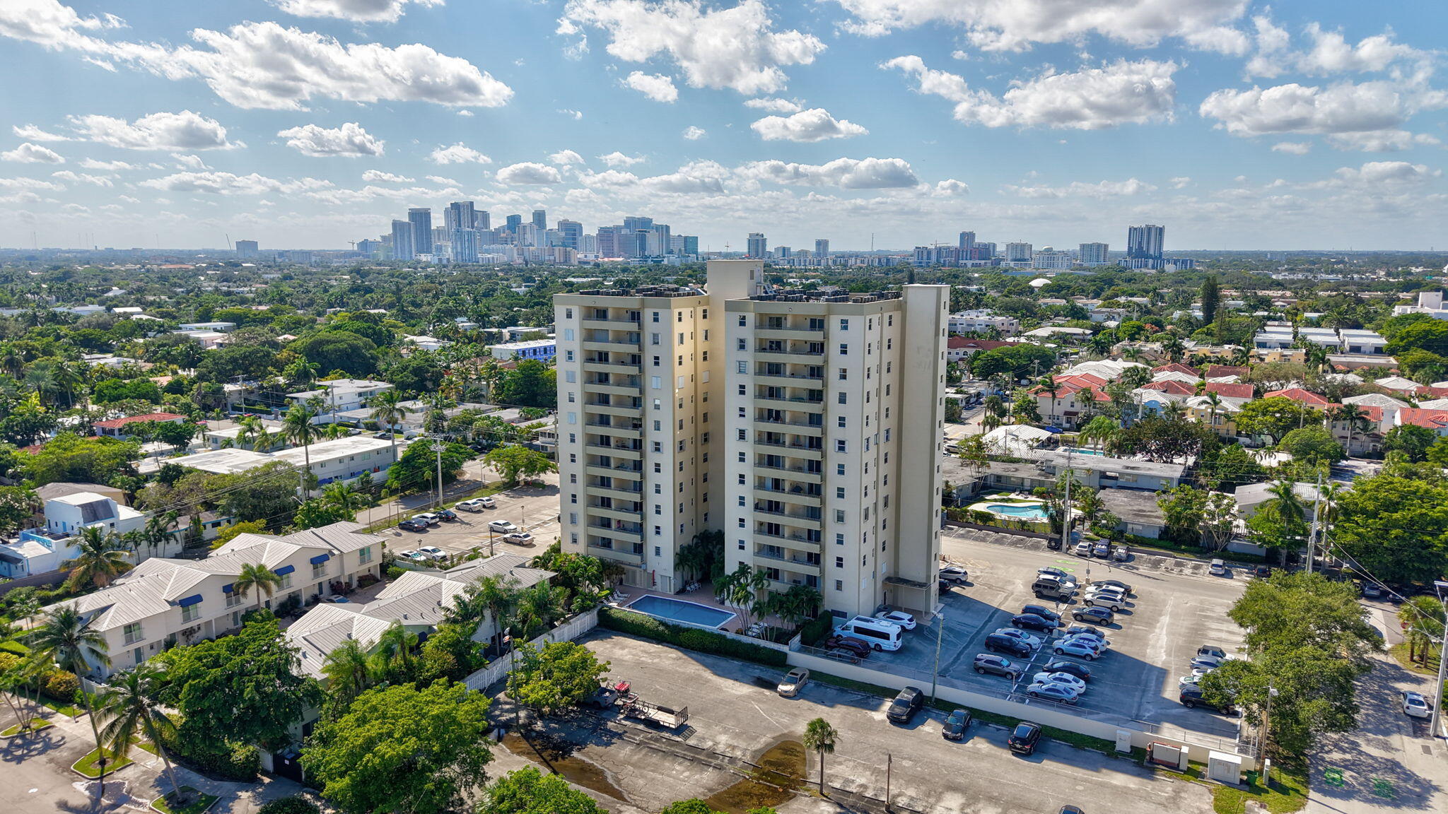VICTORIA PARK TOWER CONDO - Residential Lease