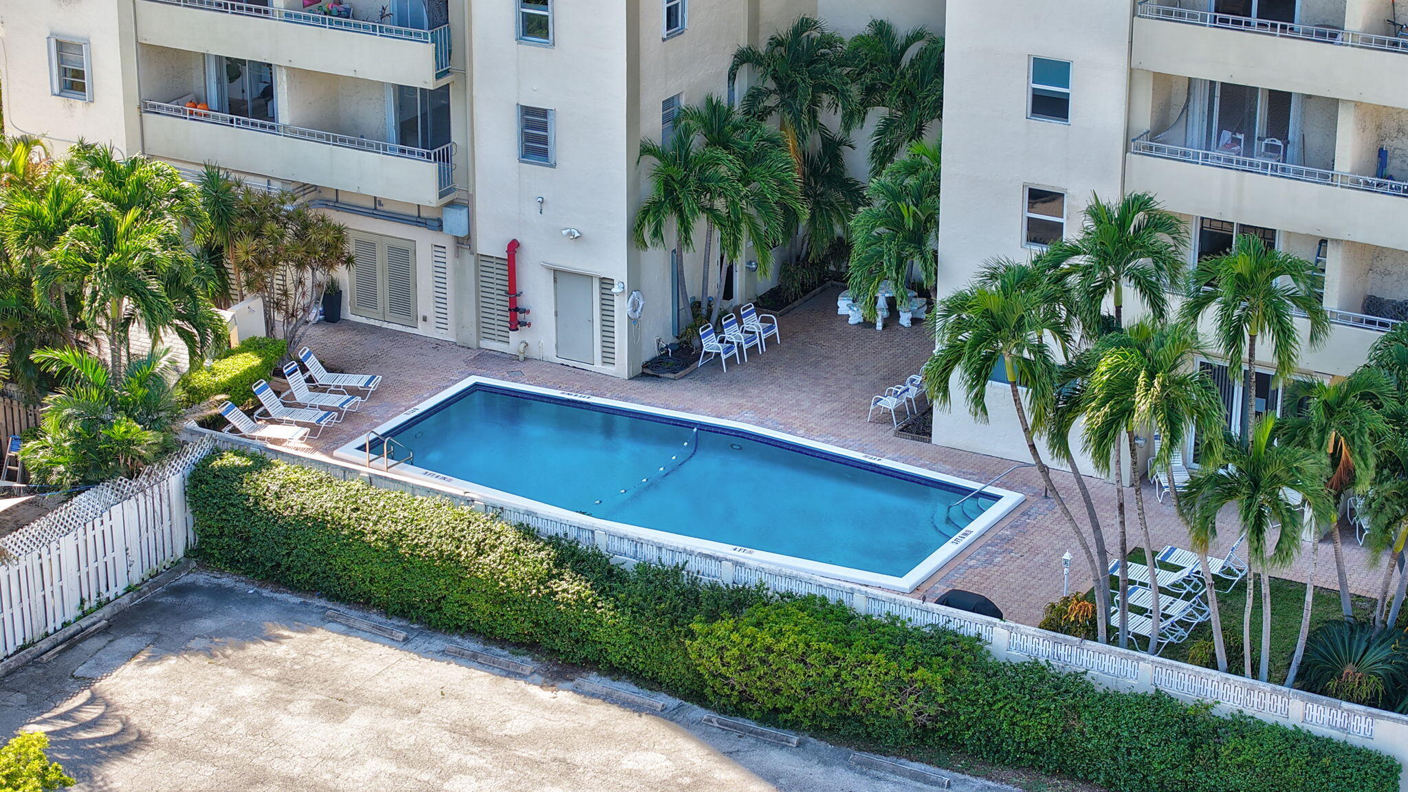 VICTORIA PARK TOWER CONDO - Residential Lease