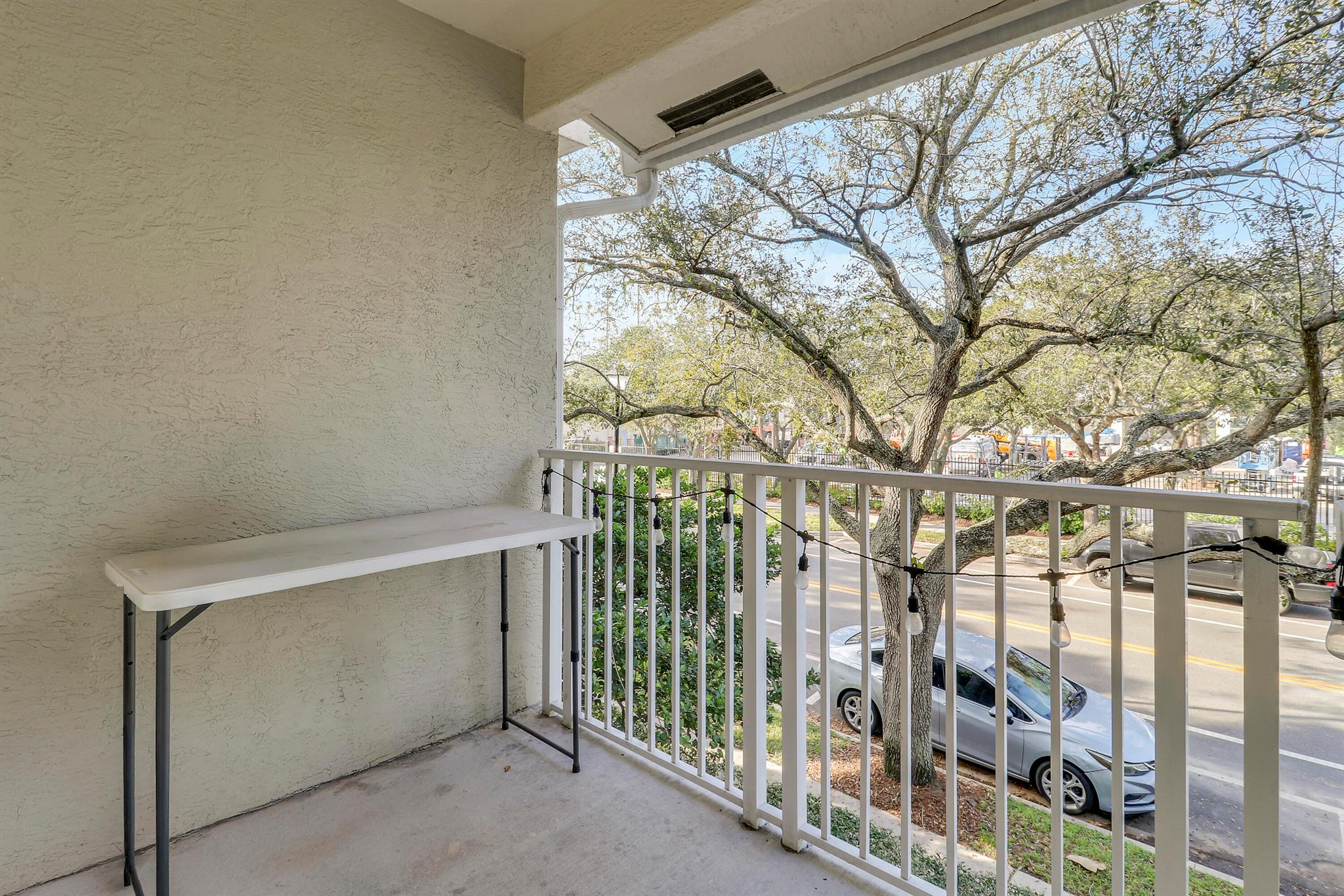 VILLAGE AT ABACOA CONDO - Residential Lease