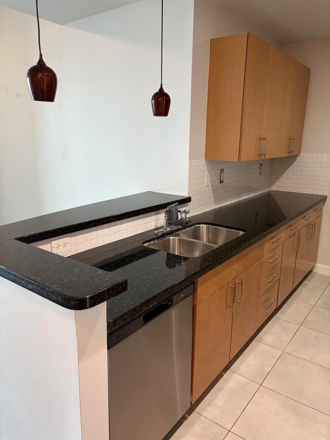 EDGE CONDO - Residential Lease