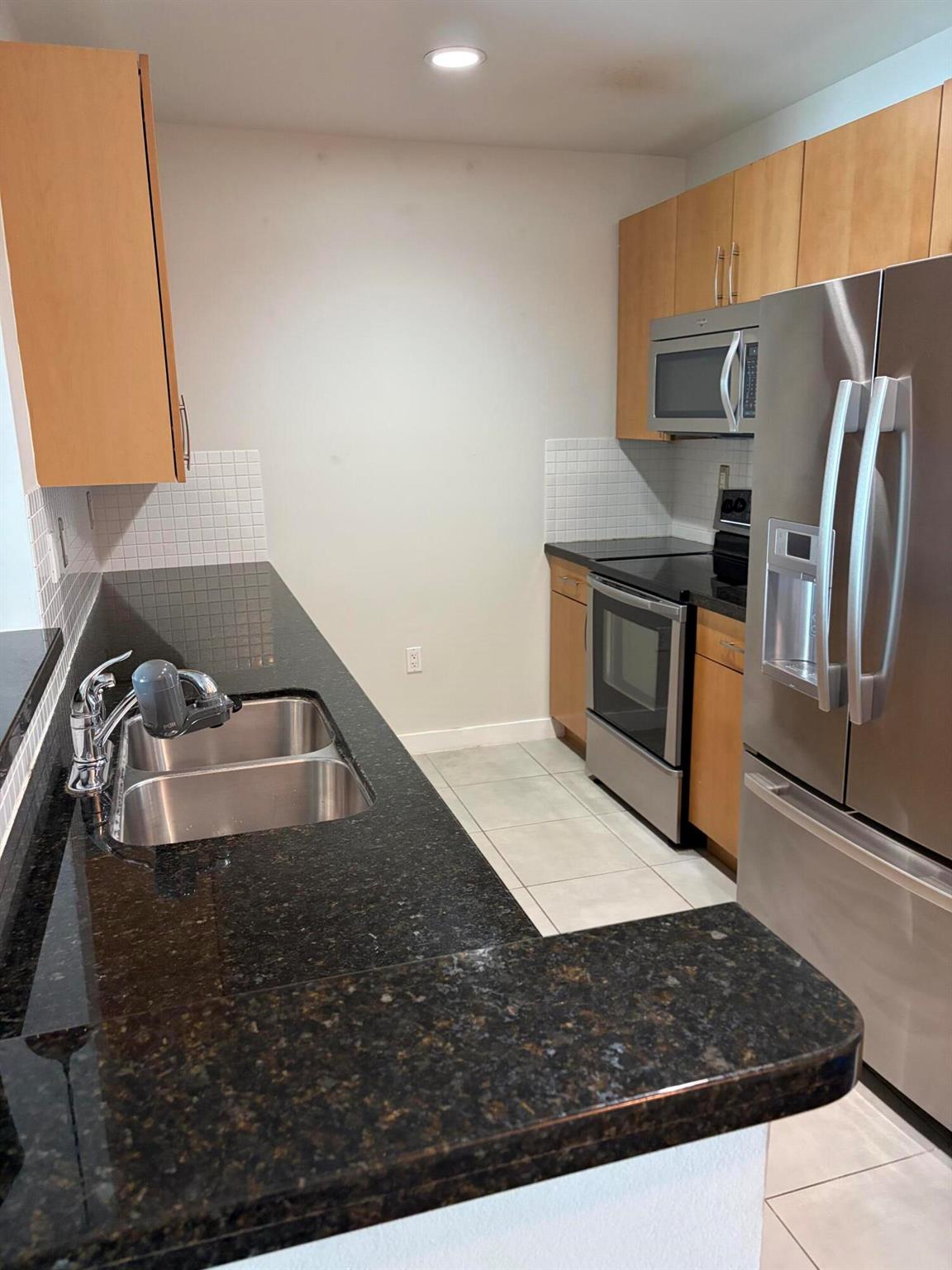 EDGE CONDO - Residential Lease