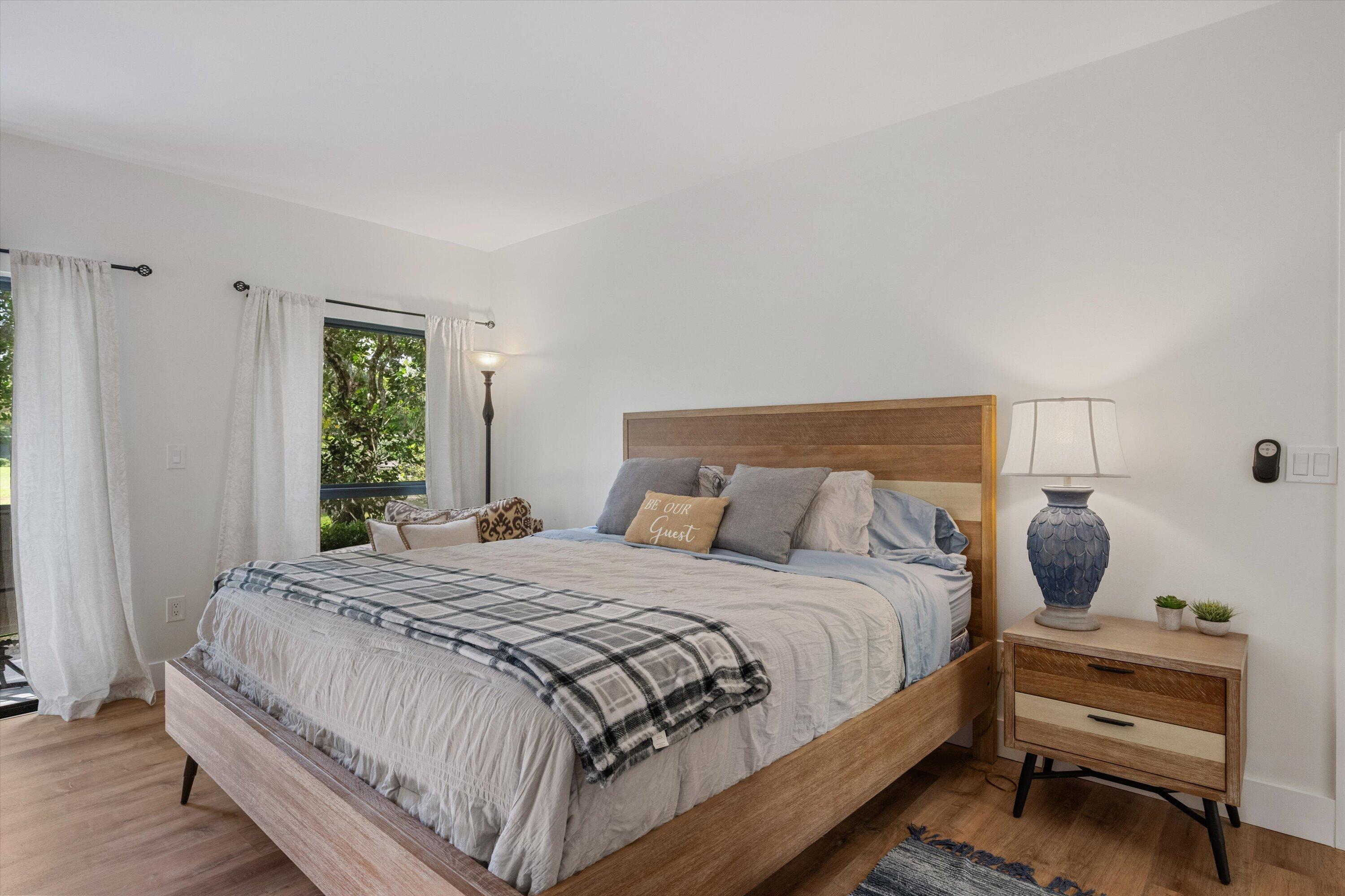 BAGATTELLE CONDO - Residential Lease