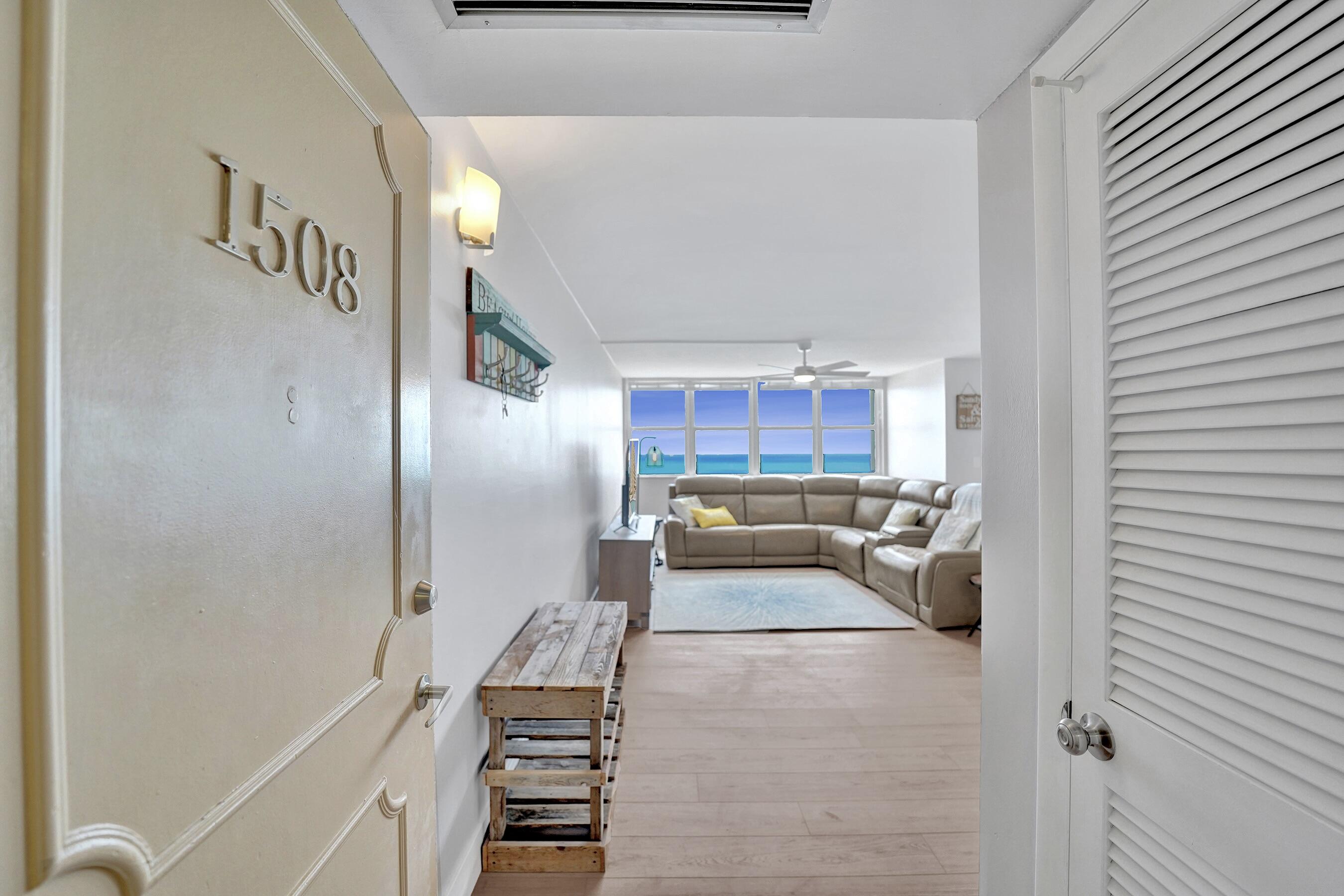 TRAFALGAR TOWERS CONDOMINIUM 2 - Residential