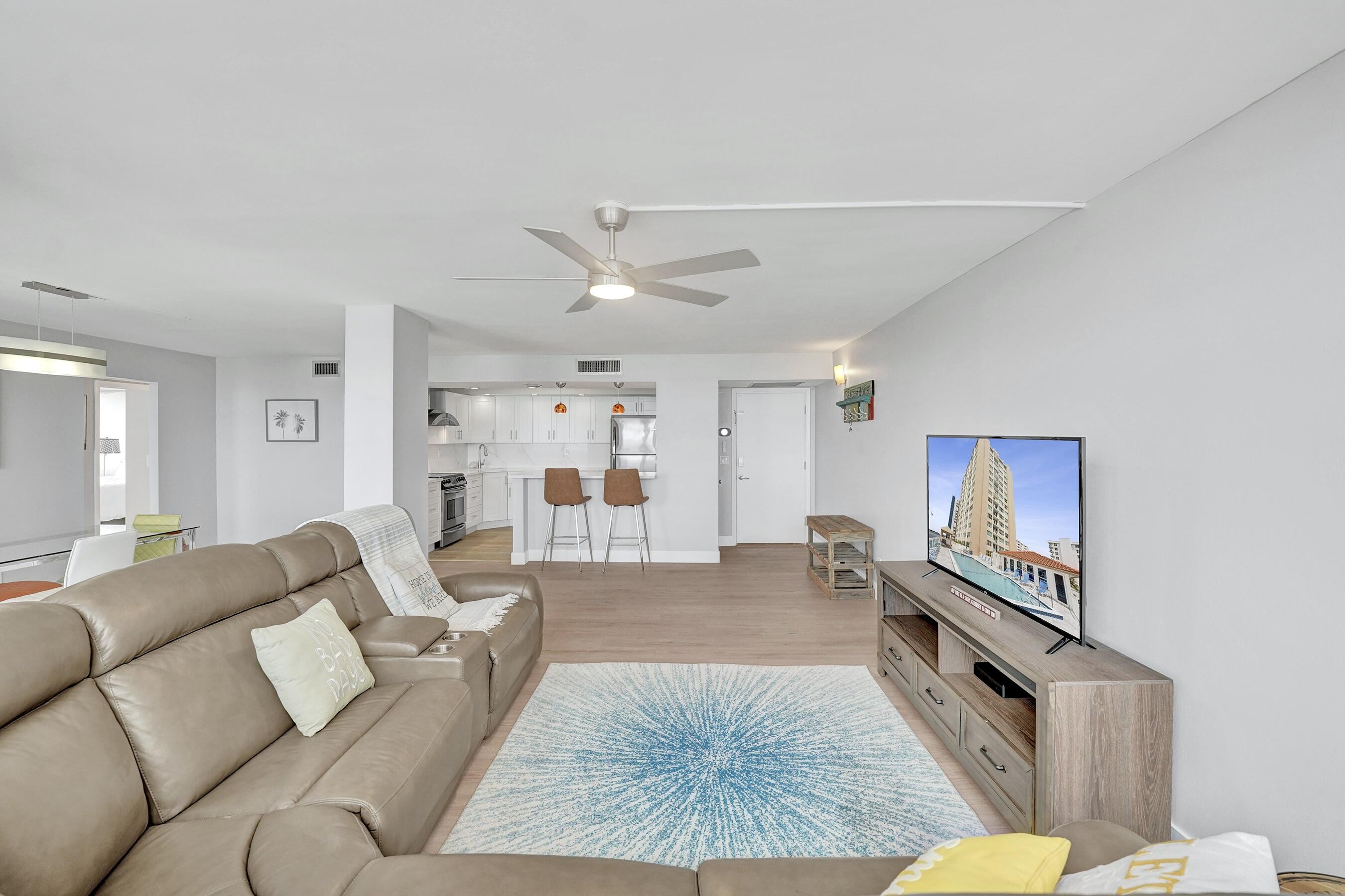 TRAFALGAR TOWERS CONDOMINIUM 2 - Residential