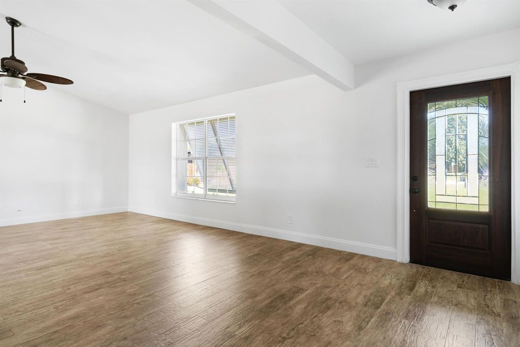 Photo of 954 Hickory Trail, Wellington, FL 33414 (MLS # R10944712)