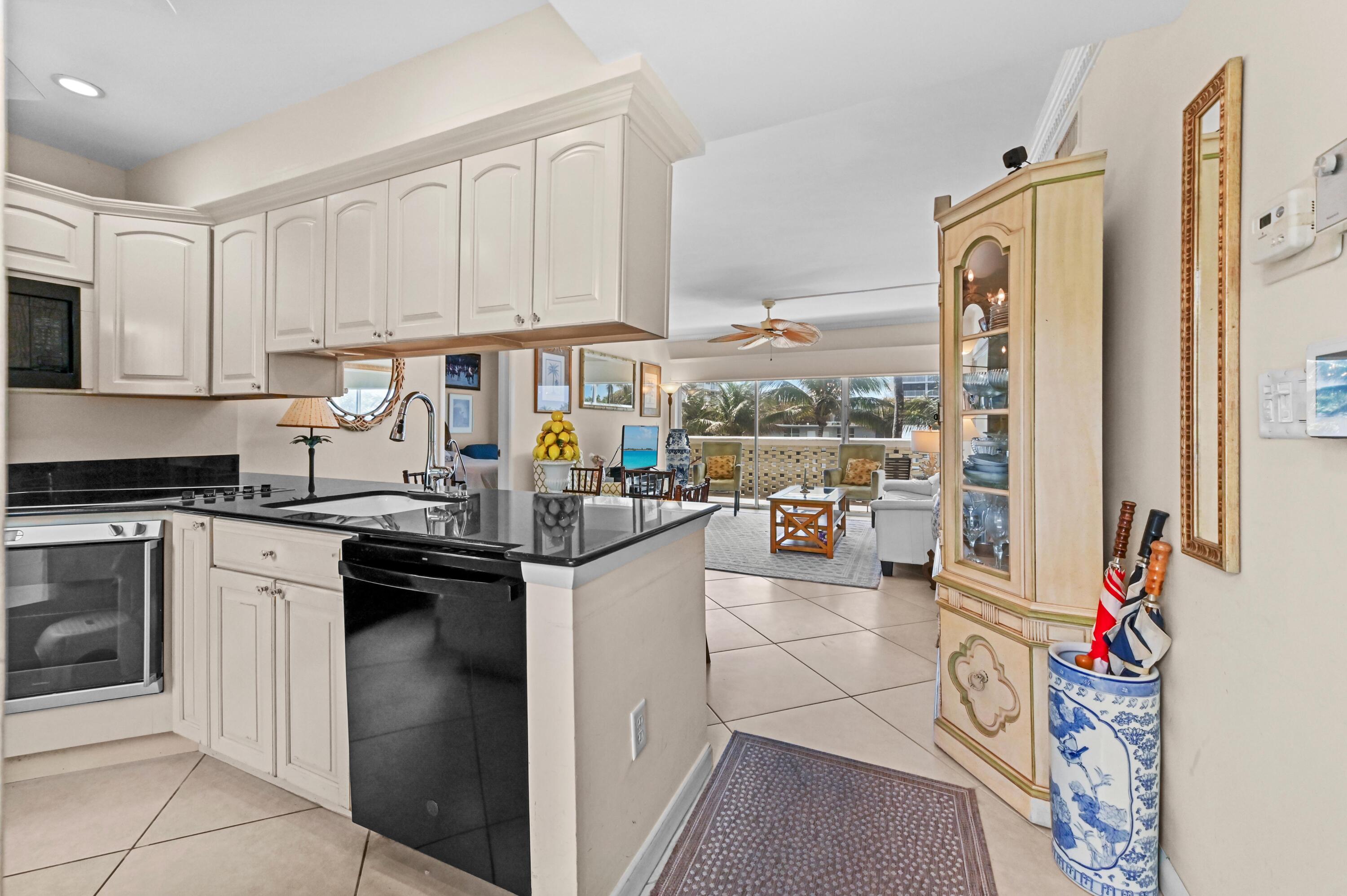 2545 S Ocean Boulevard 4070