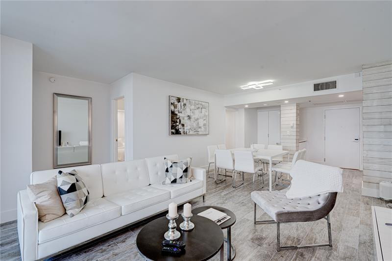 Roney Palace - Residential