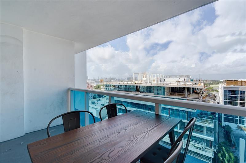 Roney Palace - Residential