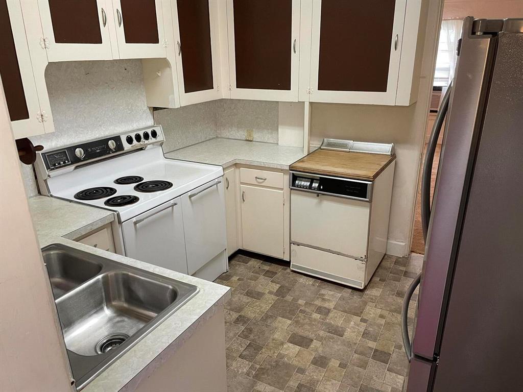 LAKE WORTH TOWN OF - Residential Lease